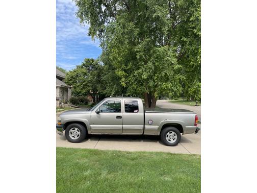 1999 Chevrolet Silverado 1500 LS