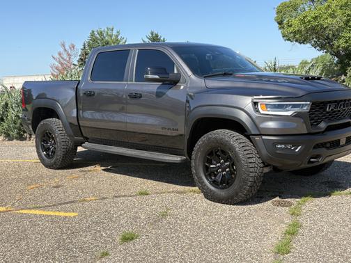2025 RAM 1500 RHO