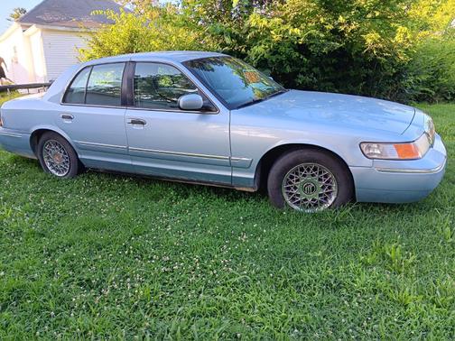 2001 Mercury Grand Marquis GS