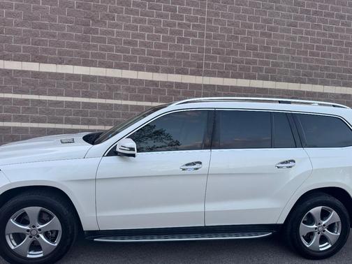 White 2017 Mercedes-Benz GLS 450 4MATIC