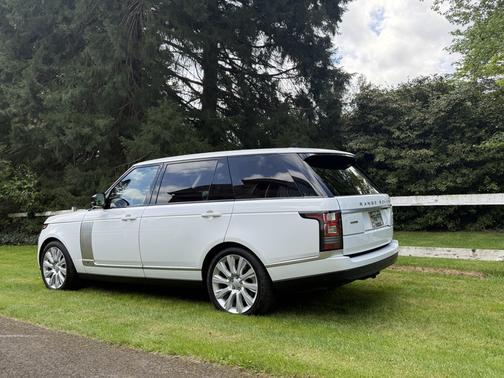 White 2016 Land Rover Range Rover 5.0L Supercharged
