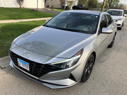 2022 Hyundai ELANTRA SEL