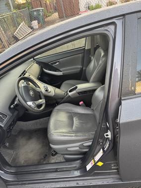 2012 Toyota Prius Plug-in Base