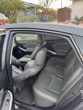 2012 Toyota Prius Plug-in Base