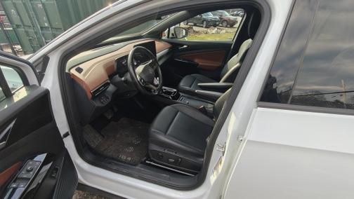 White 2021 Volkswagen ID.4 Pro S
