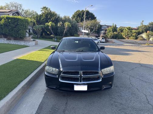 Black 2014 Dodge Charger SE