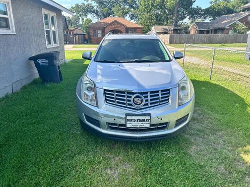 Silver 2016 Cadillac SRX Luxury Collection