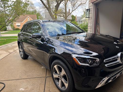 Black 2022 Mercedes-Benz GLC 300 4MATIC