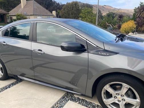 Gray 2017 Chevrolet Volt LT