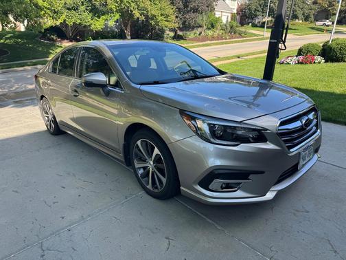 Beige 2019 Subaru Legacy 3.6R Limited