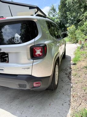 Silver 2021 Jeep Renegade Latitude