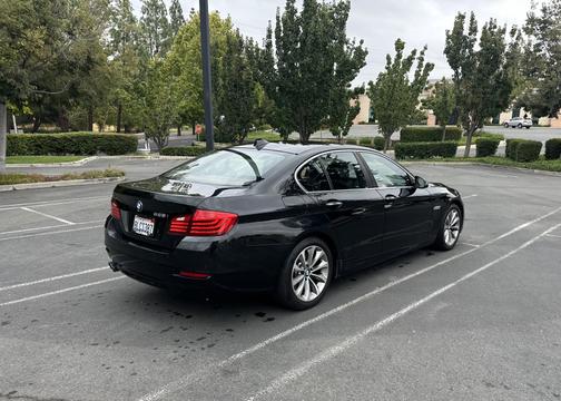 2016 BMW 528 i