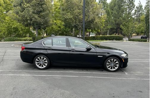 2016 BMW 528 i