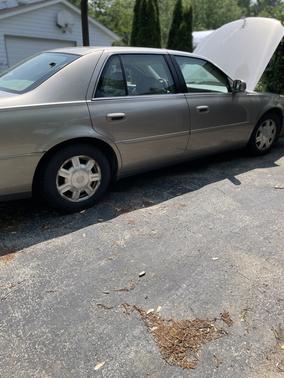 2004 Cadillac DeVille Base