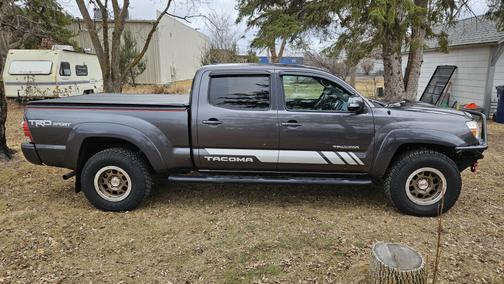 2014 Toyota Tacoma Base