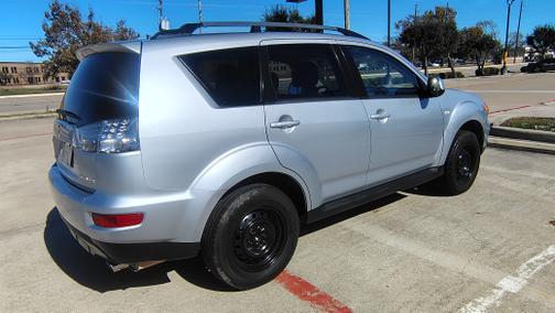 2013 Mitsubishi Outlander ES