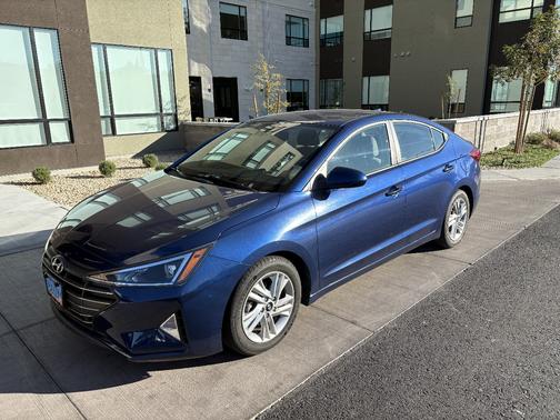 2020 Hyundai ELANTRA SEL