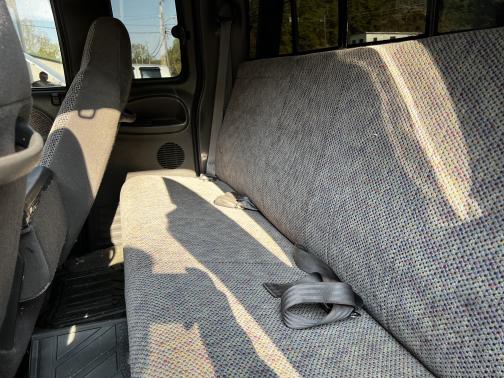 Photo 5 of 7 of 2001 Dodge Ram 2500 Quad Cab