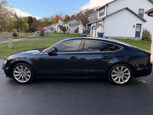 Blue 2014 Audi A7 3.0T Prestige