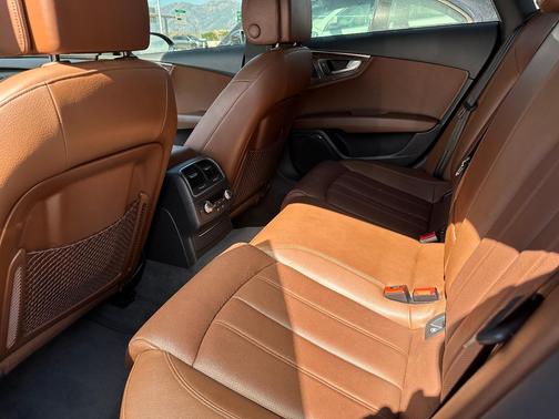 Blue 2014 Audi A7 3.0T Prestige