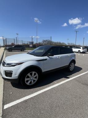 2017 Land Rover Range Rover Evoque SE