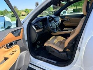 White 2020 Volvo XC90 T6 Inscription