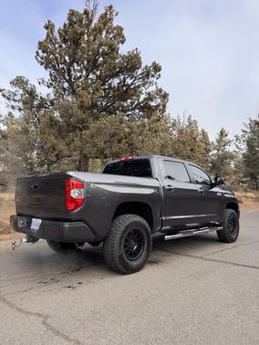 2016 Toyota Tundra Platinum