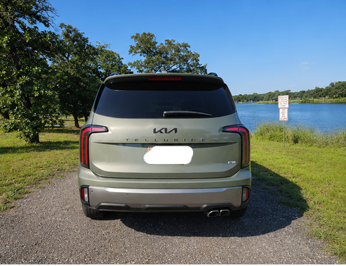Green 2023 Kia Telluride EX X-Line