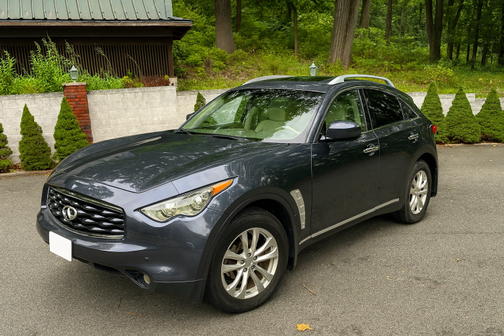 2009 INFINITI FX35 Base