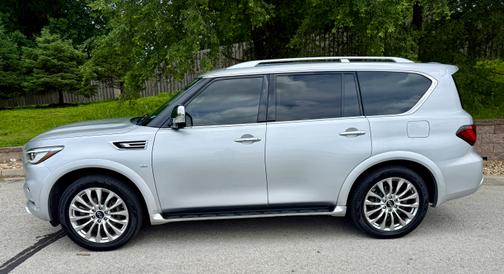 2020 INFINITI QX80 LUXE