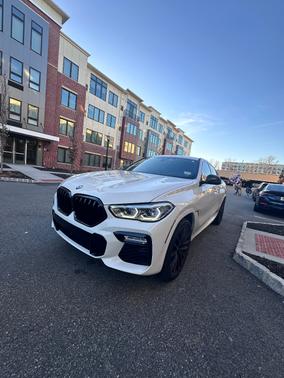 2020 BMW X6 M50i