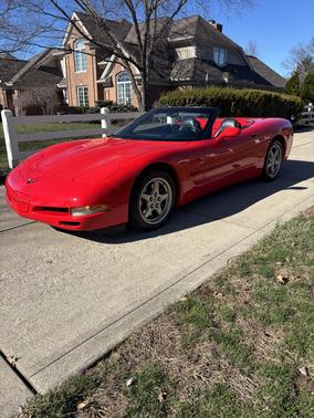 2004 Chevrolet Corvette Base