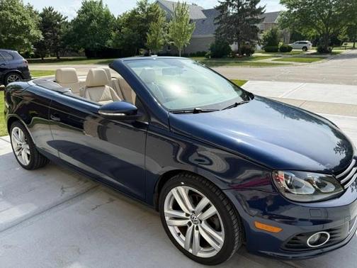Blue 2012 Volkswagen Eos Executive