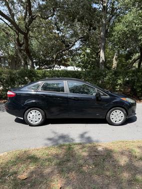 2016 Ford Fiesta S