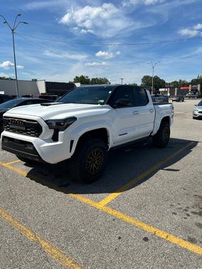 2024 Toyota Tacoma TRD Sport