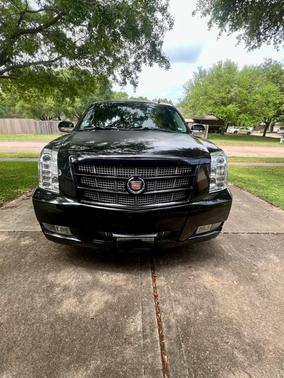 2013 Cadillac Escalade Premium