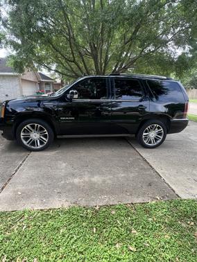 2013 Cadillac Escalade Premium