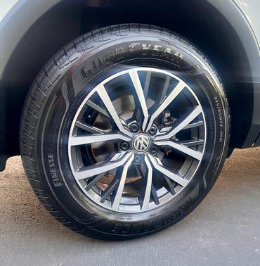 2020 Volkswagen Tiguan 2.0T SE