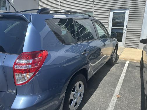 2009 Toyota RAV4 Base