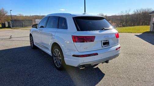 2017 Audi Q7 3.0T Premium Plus