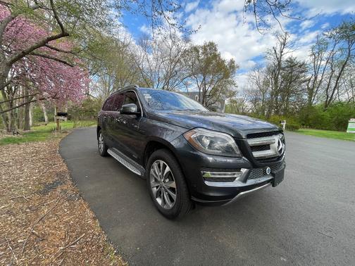 Gray 2014 Mercedes-Benz GL-Class GL 350 BlueTEC 4MATIC
