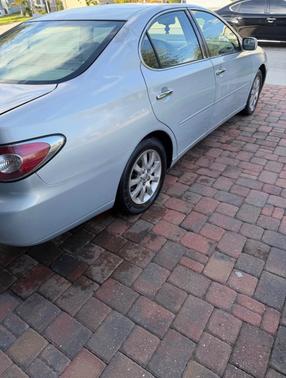 2004 Lexus ES 330 Base
