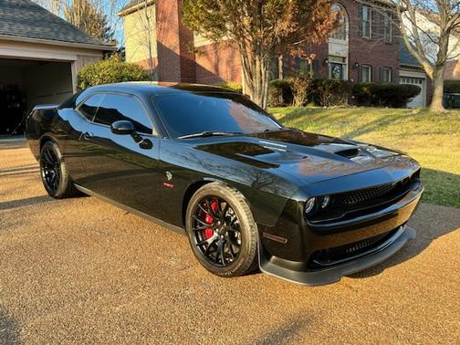 2016 Dodge Challenger SRT Hellcat
