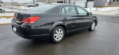 2009 Toyota Avalon XL