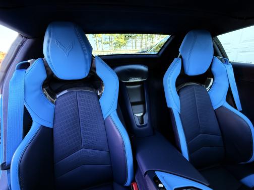 2023 Chevrolet Corvette Stingray w/3LT