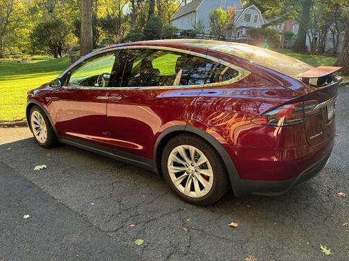 2016 Tesla Model X P90D