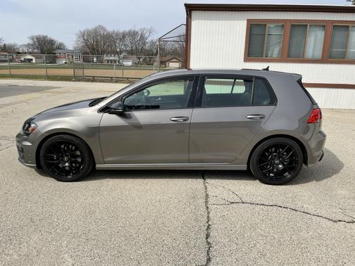 Gray 2015 Volkswagen Golf R 4-Door