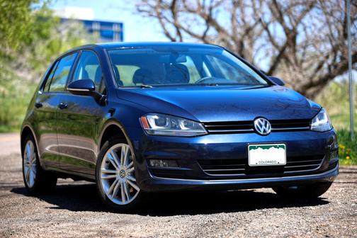 2015 Volkswagen Golf DSG TDI SE