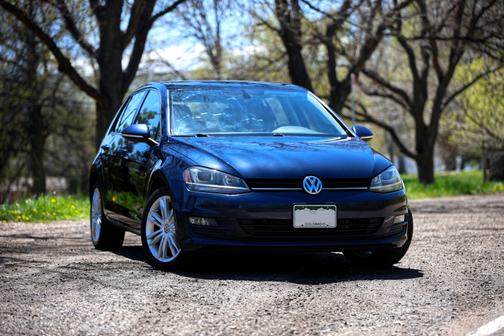 2015 Volkswagen Golf DSG TDI SE