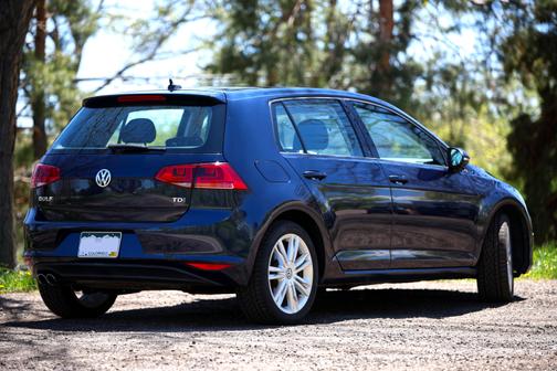2015 Volkswagen Golf DSG TDI SE